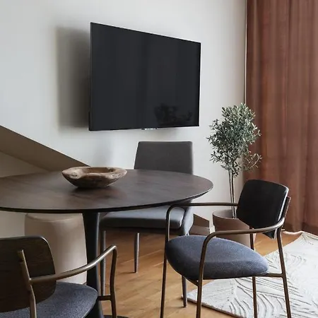 Turnkey I Angelo Roma Apartments Prague Exterior photo