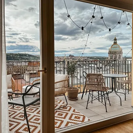 Turnkey I Angelo Roma Apartments Prague Exterior photo